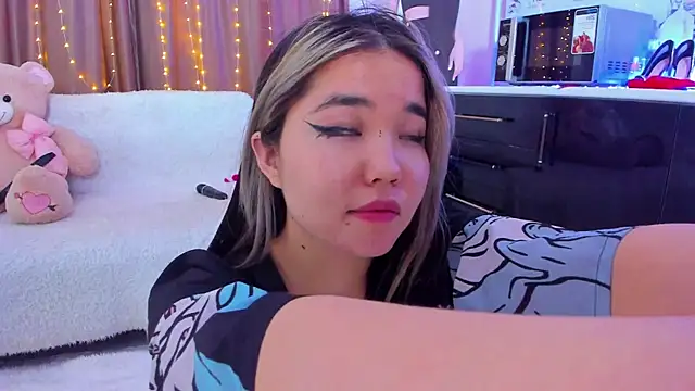 Dollyaa online show from 25, 1, 2025