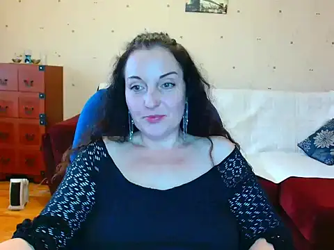 Alice3694 online show from 9, 4, 2026