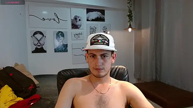 Snapshot of Cerokershelby chatting on 25, 11, 2025 Cerokershelby online show from 25, 11, 2025