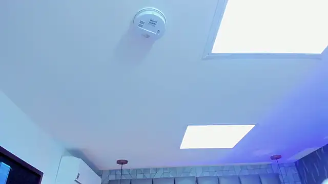 Snapshot of mile_uribe chatting on 13, 2, 2025 mile uribe online show from 13, 2, 2025