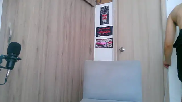 Aaron kwok28 online show from 9, 10, 2025