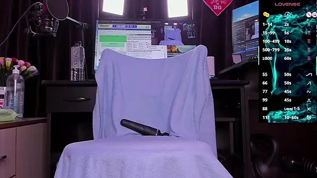 Raissa sky26 online show from 4, 3, 2025