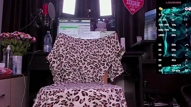 Raissa sky26 online show from 23, 10, 2025