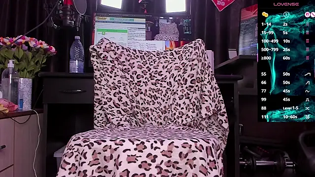 Raissa sky26 online show from 1, 11, 2025