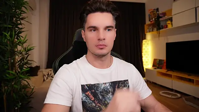 Snapshot of billypassion chatting on 13, 11, 2025 billypassion online show from 13, 11, 2025