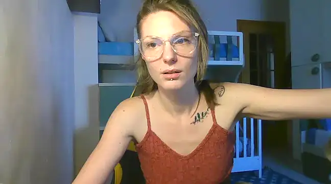 Feli blue online show from 3, 12, 2024