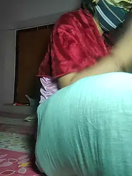 Snapshot of IndianRima chatting on 17, 11, 2025 IndianRima online show from 17, 11, 2025