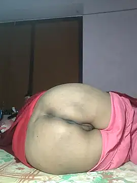 Snapshot of IndianRima chatting on 4, 12, 2025 IndianRima online show from 4, 12, 2025