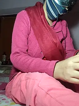 Snapshot of IndianRima chatting on 18, 12, 2025 IndianRima online show from 18, 12, 2025