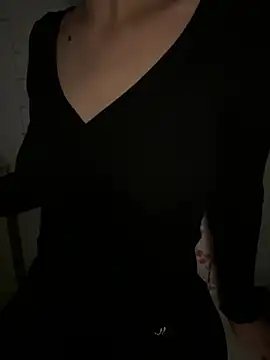 Snapshot of Karina02 chatting on 19, 2, 2025 Karina02 online show from 19, 2, 2025