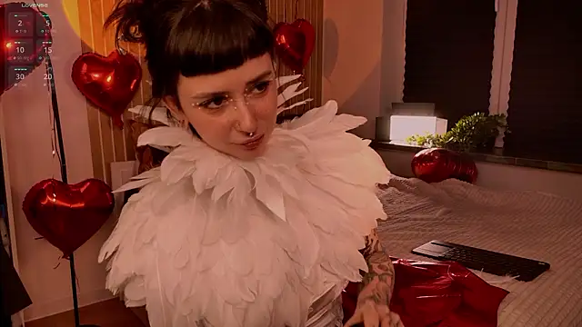 MichaellaMoon online show from 14, 2, 2026