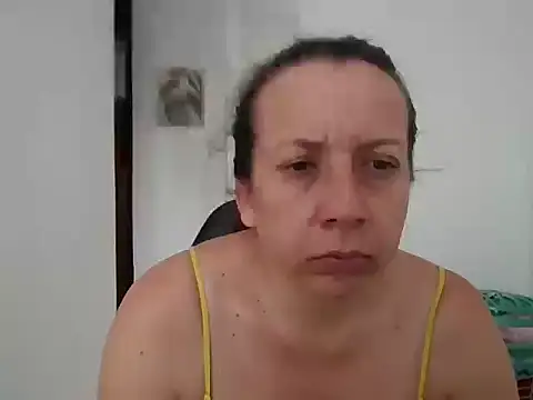 milfevha online show from 28, 10, 2025