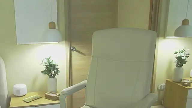 Alessia-miller  online show from 4, 3, 2026