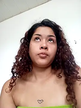 Snapshot of Caccau_scorpion chatting on 5, 10, 2025 Caccau scorpion online show from 5, 10, 2025