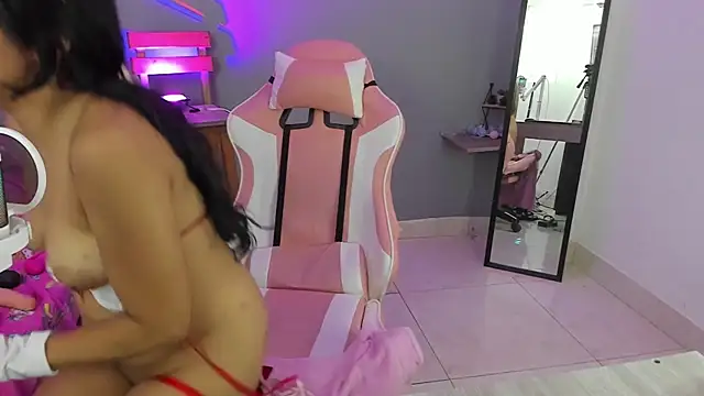 nicol jone1 online show from 31, 1, 2025