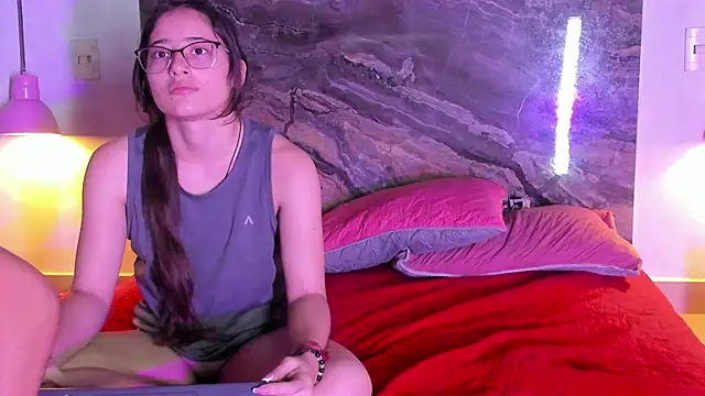 Couplehot  1 online show from 18, 1, 2025