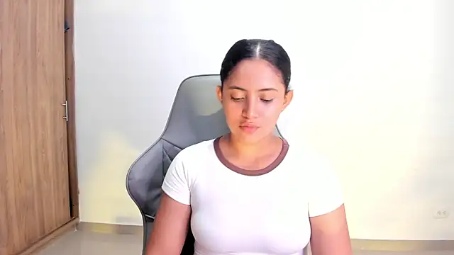 Isa squirt1 online show from 1, 3, 2026