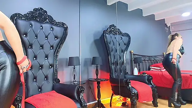 MelaniaKnauss online show from 13, 3, 2025