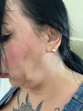 Snapshot of eva_sexx69 chatting on 22, 10, 2025 eva sexx69 online show from 22, 10, 2025