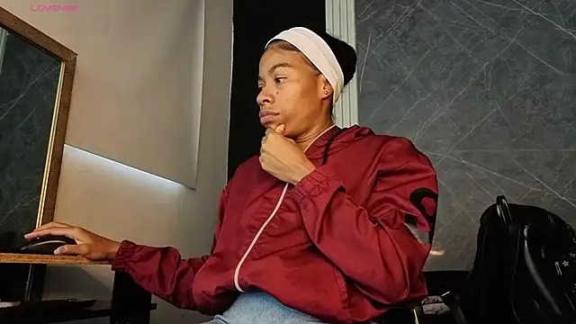 Snapshot of YummyDuooo chatting on 4, 12, 2025 YummyDuooo online show from 4, 12, 2025