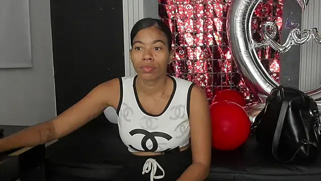 Snapshot of YummyDuooo chatting on 14, 2, 2026 YummyDuooo online show from 14, 2, 2026