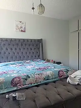 Snapshot of Drippincaty chatting on 22, 9, 2025 Drippincaty online show from 22, 9, 2025