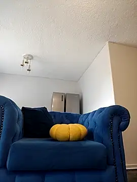 Snapshot of Drippincaty chatting on 7, 10, 2025 Drippincaty online show from 7, 10, 2025