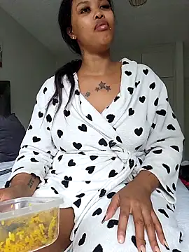 Snapshot of Drippincaty chatting on 15, 2, 2026 Drippincaty online show from 15, 2, 2026