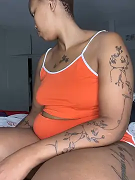 Snapshot of Drippincaty chatting on 2, 3, 2026 Drippincaty online show from 2, 3, 2026