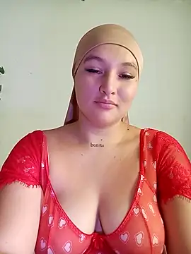 Celeste camila18 online show from 28, 10, 2025