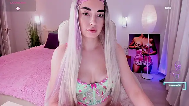 Miss Elia online show from 16, 1, 2025