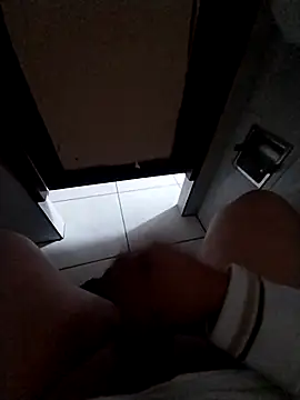 Whiper2024 online show from 13, 11, 2025