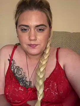 Snapshot of Blondiee3088 chatting on 25, 1, 2025 Blondiee3088 online show from 25, 1, 2025