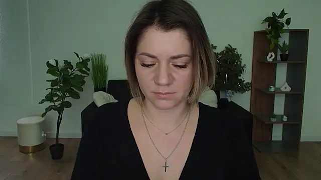 MariaSttone online show from 17, 2, 2025