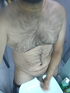 Snapshot of rahulGJ03 chatting on 28, 9, 2025 rahulGJ03 online show from 28, 9, 2025