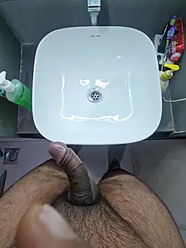 Snapshot of rahulGJ03 chatting on 1, 10, 2025 rahulGJ03 online show from 1, 10, 2025