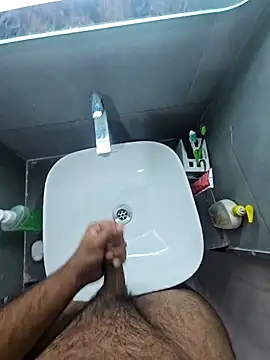 Snapshot of rahulGJ03 chatting on 17, 10, 2025 rahulGJ03 online show from 17, 10, 2025