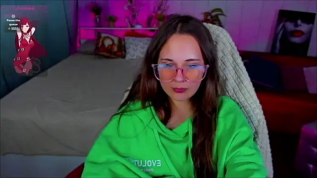 Makima lee online show from 24, 2, 2025