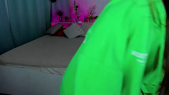 Makima lee online show from 28, 2, 2025