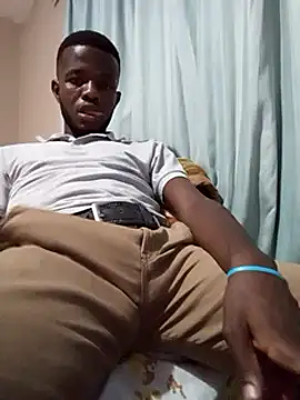 Snapshot of hardFC chatting on 4, 2, 2025 hardFC online show from 4, 2, 2025