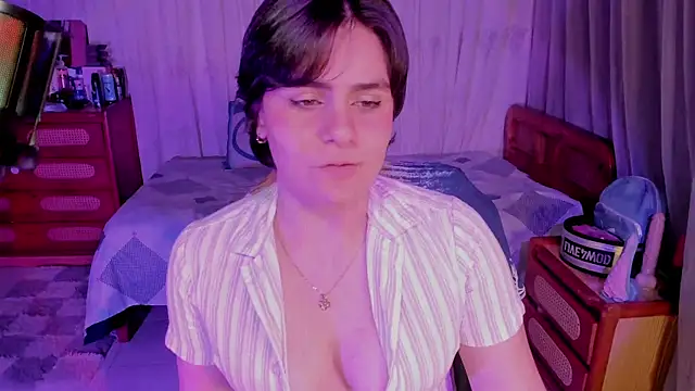 isabelacooperr online show from 9, 6, 2026