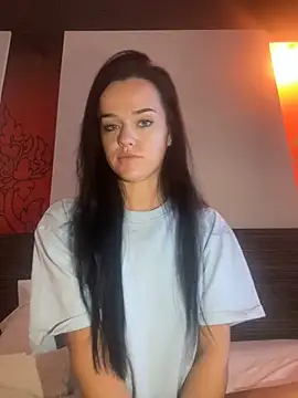 English-Chloe96 online show from 22, 3, 2025