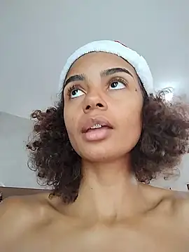 Emanuelle manu online show from 18, 12, 2024