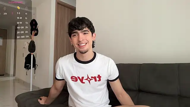 Snapshot of zenn_rush1 chatting on 15, 9, 2025 zenn rush1 online show from 15, 9, 2025