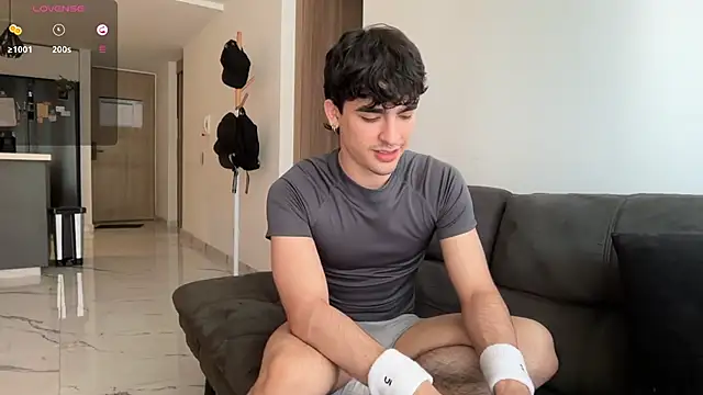 Snapshot of zenn_rush1 chatting on 2, 10, 2025 zenn rush1 online show from 2, 10, 2025