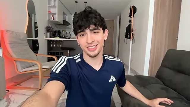 Snapshot of zenn_rush1 chatting on 31, 10, 2025 zenn rush1 online show from 31, 10, 2025