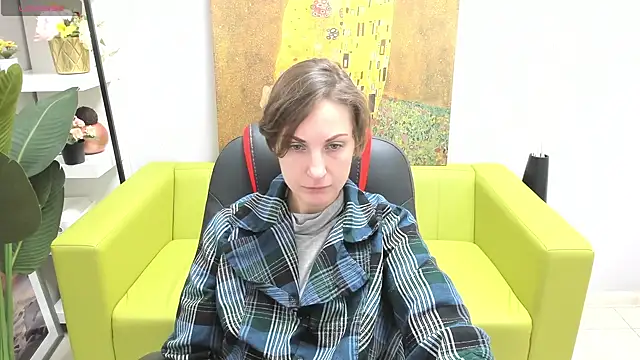 Snapshot of AuroraScript chatting on 28, 12, 2024 AuroraScript online show from 28, 12, 2024