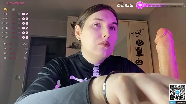 Snapshot of Maria_Bowie chatting on 31, 10, 2025 Maria Bowie online show from 31, 10, 2025