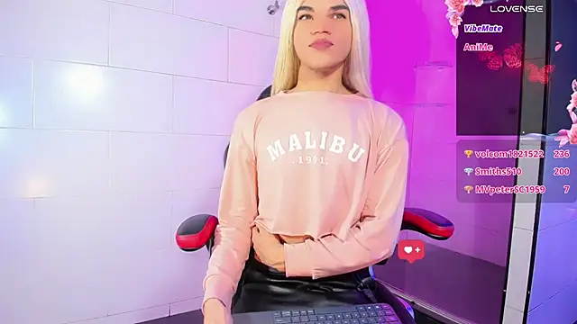 Snapshot of Gabyqueen70 chatting on 26, 1, 2025 Gabyqueen70 online show from 26, 1, 2025