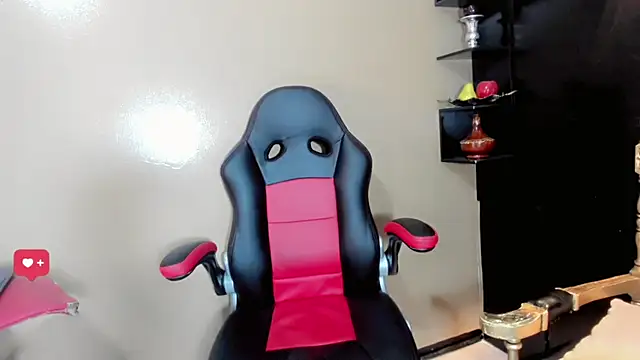 Snapshot of Gabyqueen70 chatting on 28, 1, 2025 Gabyqueen70 online show from 28, 1, 2025